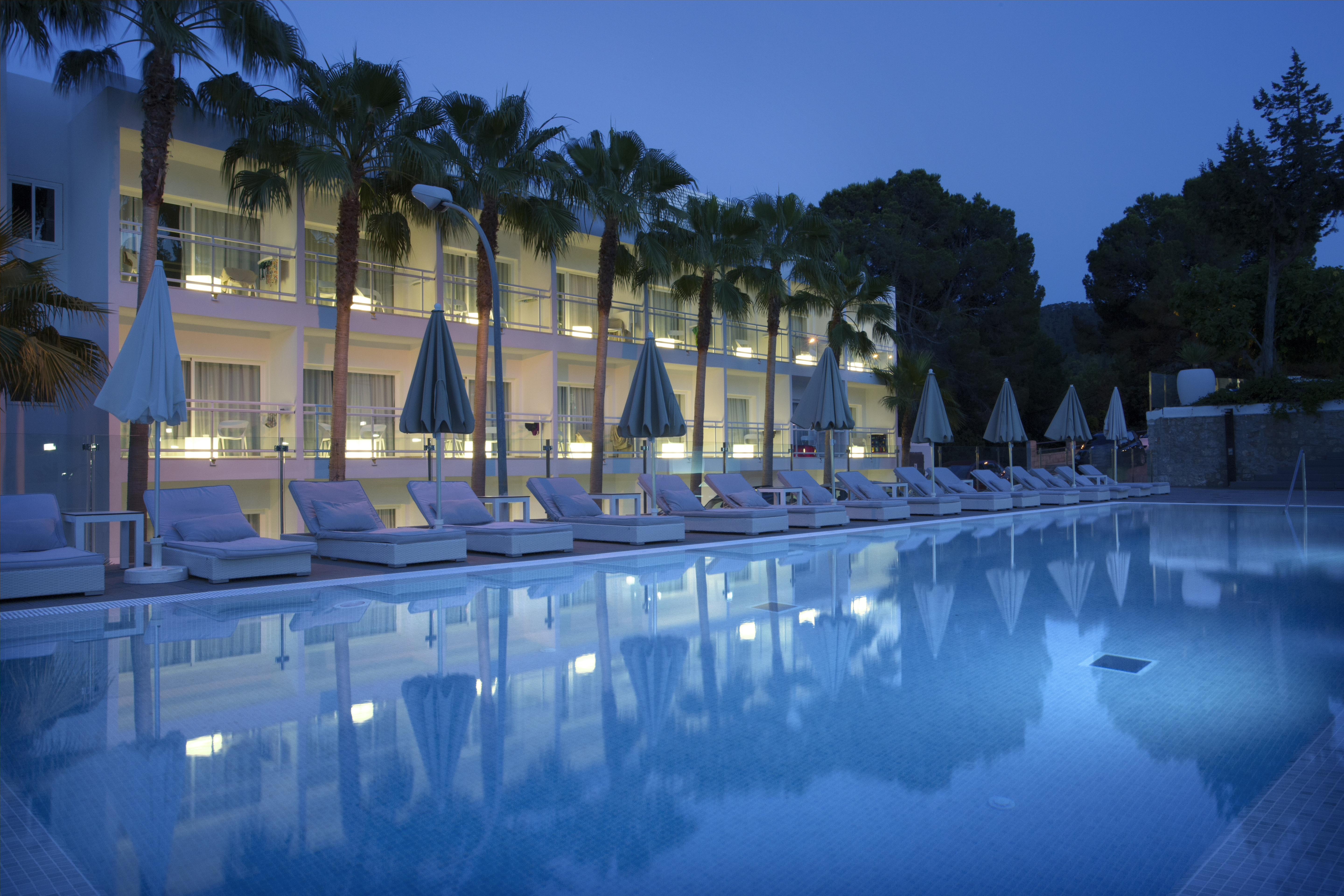 Grupotel Ibiza Beach Resort - Adults Only Пуртинач Экстерьер фото
